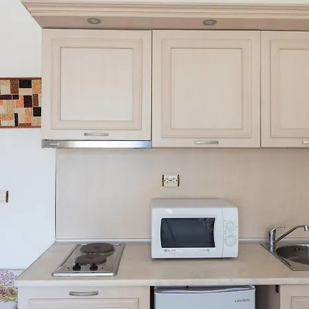 شقة ❤ 1bedroom Quite W Kitchen&balcony❤fb❤