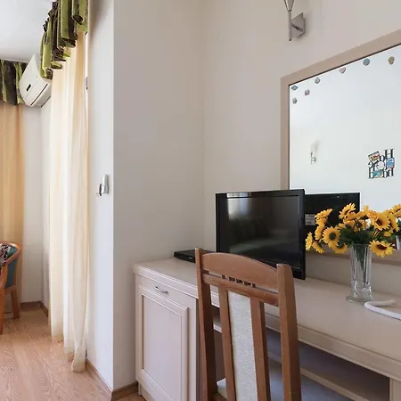 شقة ❤ 1bedroom Quite W Kitchen&balcony❤fb❤