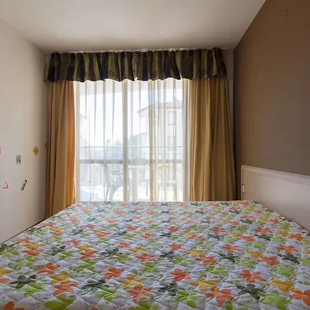 شقة ❤ 1bedroom Quite W Kitchen&balcony❤fb❤ ساني بيتش